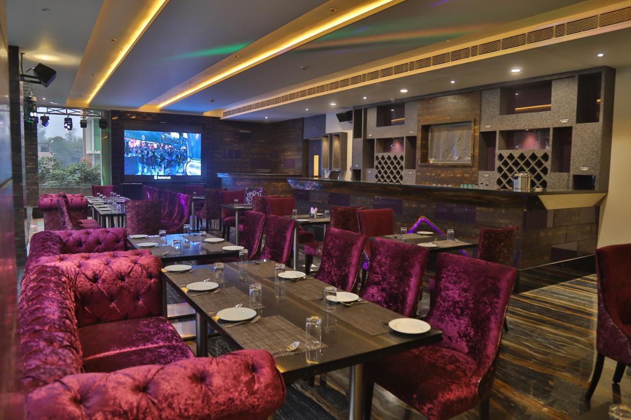 Aveo By Amatra, Gateway To Corbett Hotel Kashipur Ngoại thất bức ảnh