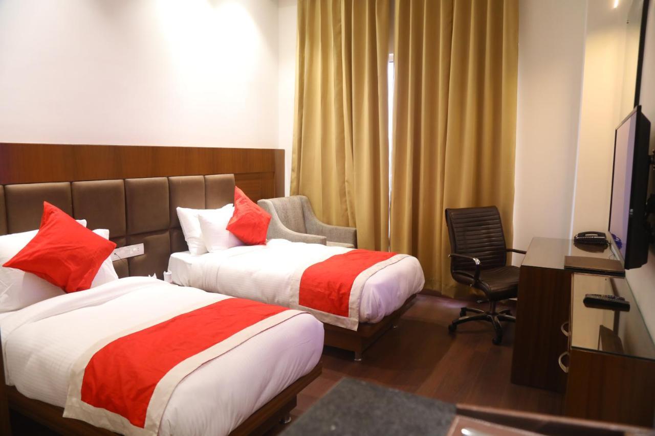 Aveo By Amatra, Gateway To Corbett Hotel Kashipur Ngoại thất bức ảnh