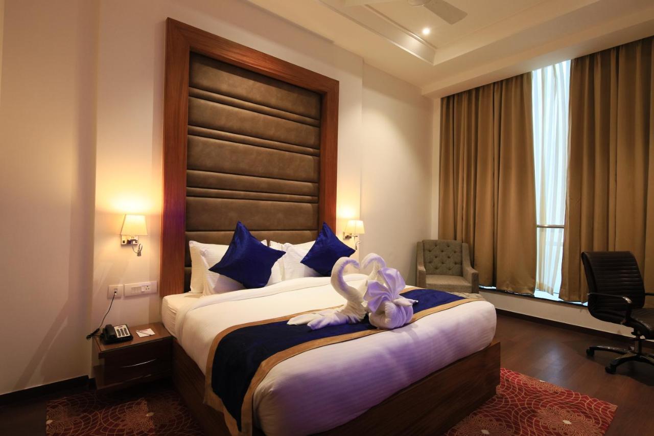 Aveo By Amatra, Gateway To Corbett Hotel Kashipur Ngoại thất bức ảnh