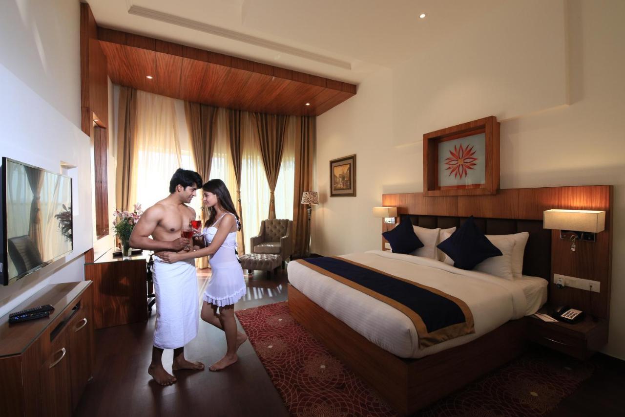 Aveo By Amatra, Gateway To Corbett Hotel Kashipur Ngoại thất bức ảnh